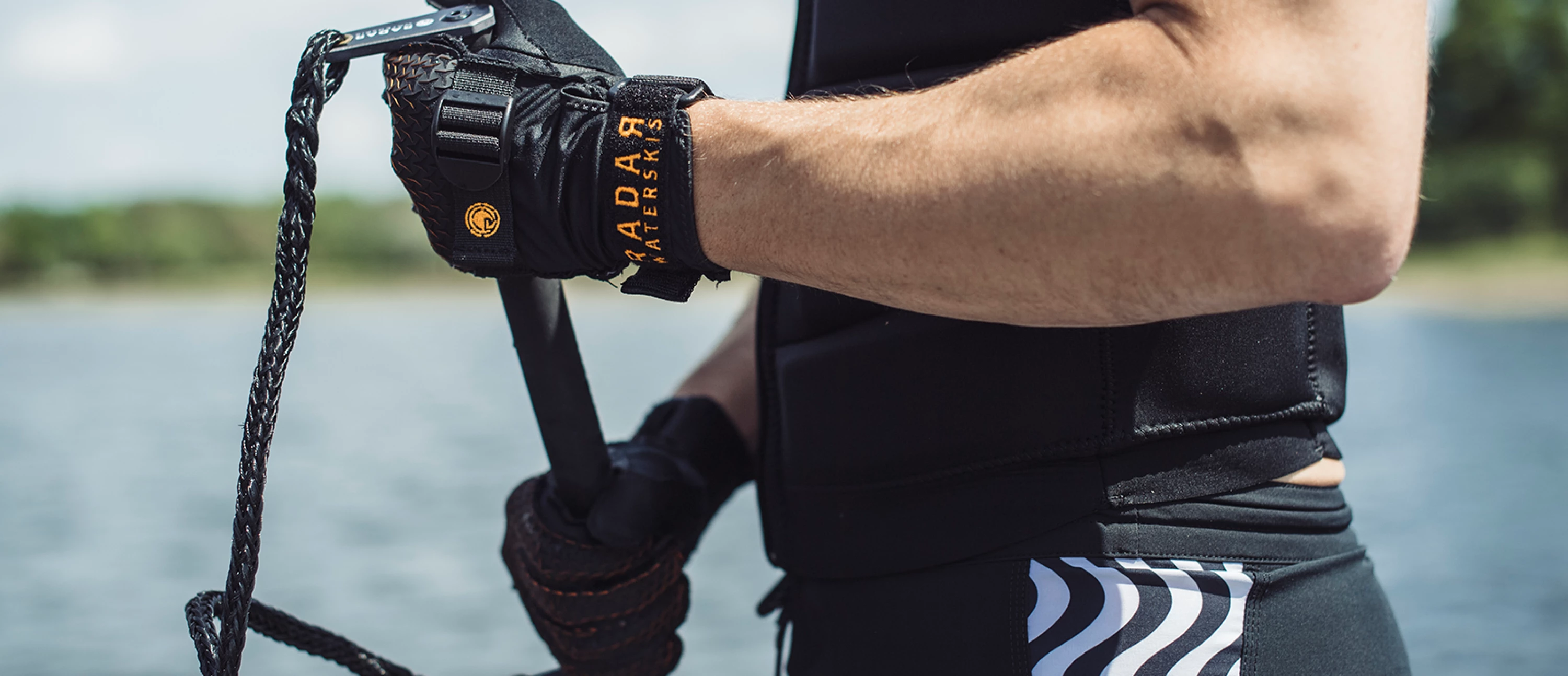 Cole Hydro-A Gloves 2