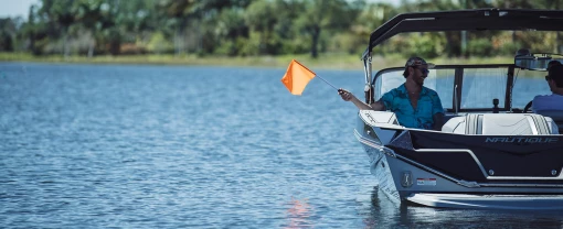 skier-down-flag_2023