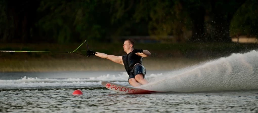 RADAR VAPOR GRAPHITE 2026 GALLERY 1