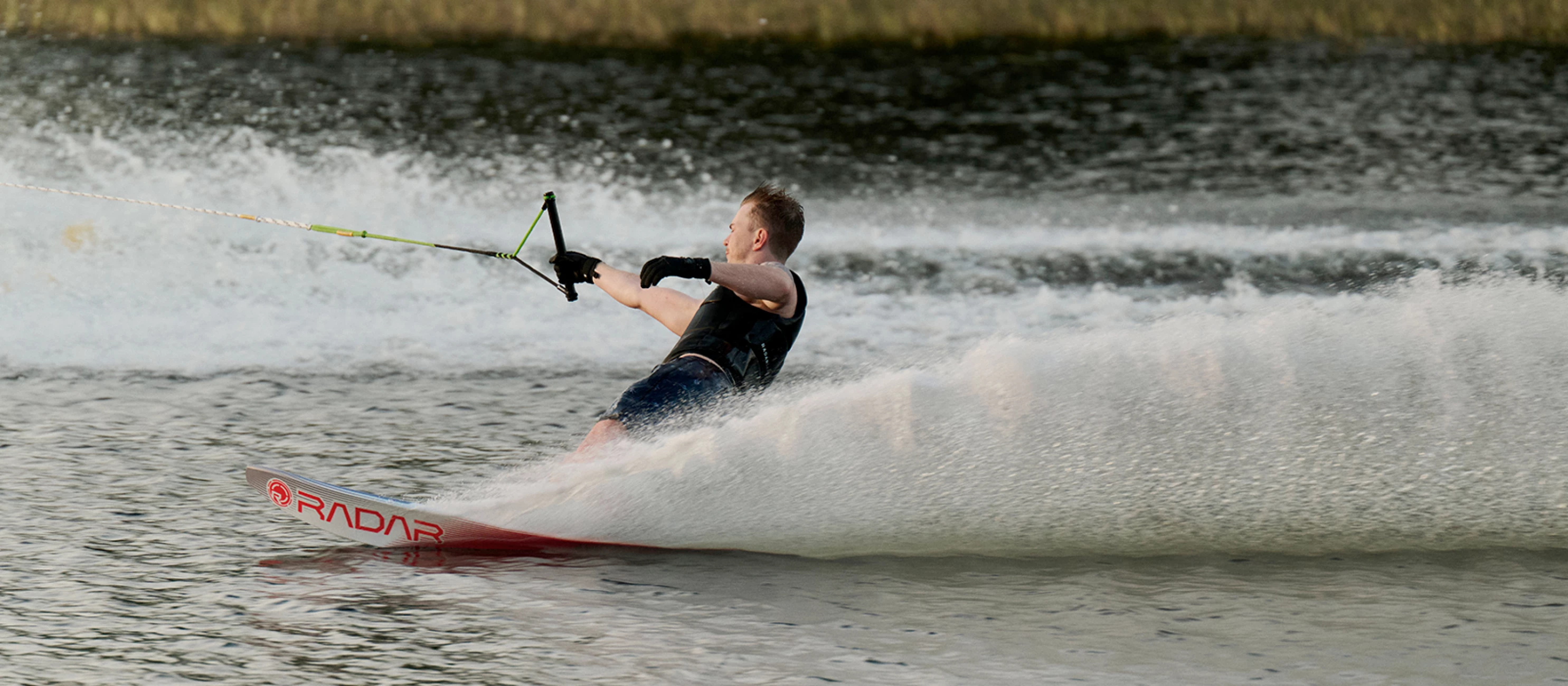 RADAR VAPOR GRAPHITE 2026 GALLERY 3