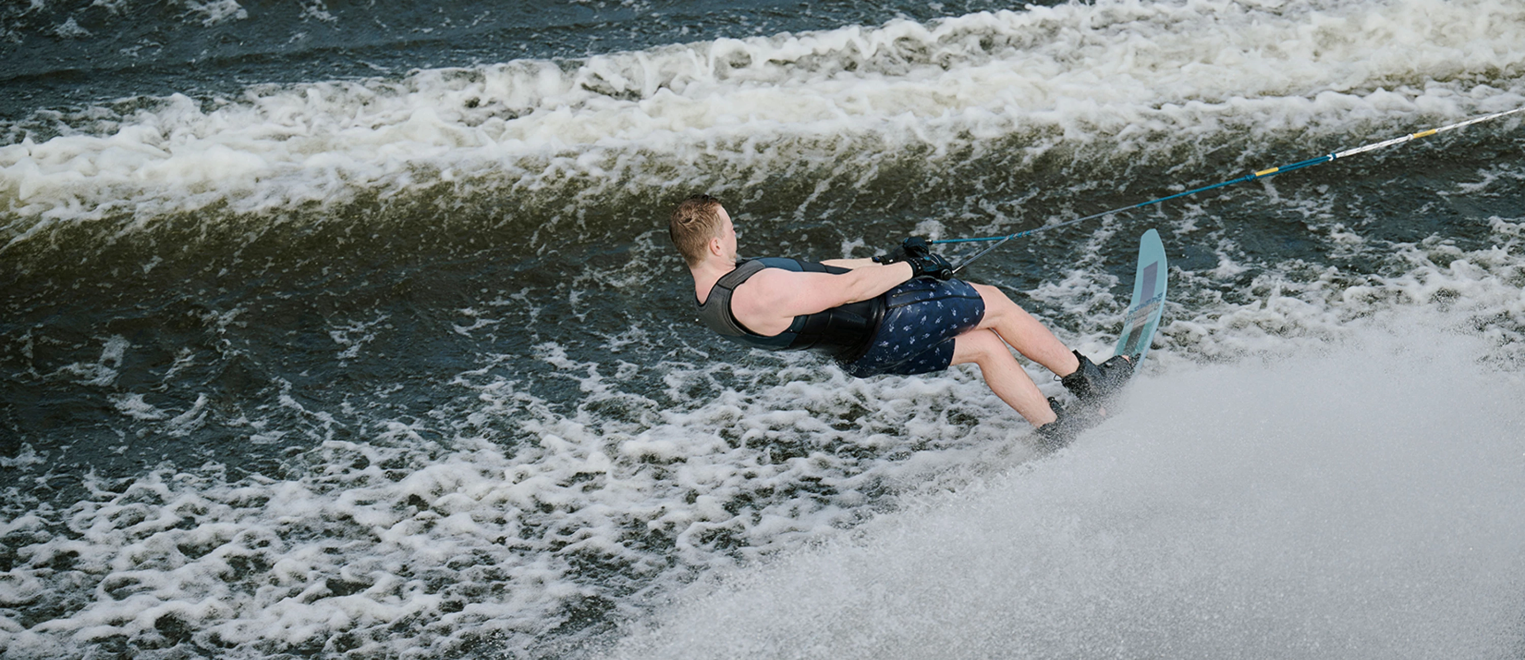 RADAR SENATE GRAPHITE 2026 GALLERY 4