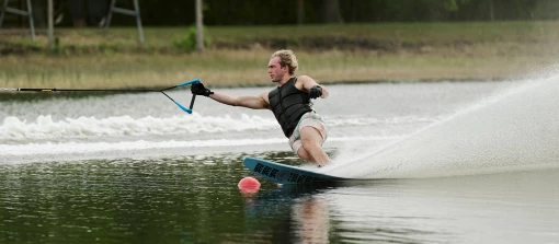 RADAR SENATE GRAPHITE 2026 GALLERY 5