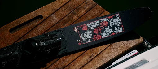 RADAR LYRIC GRAPHITE 2026 GALLERY 1