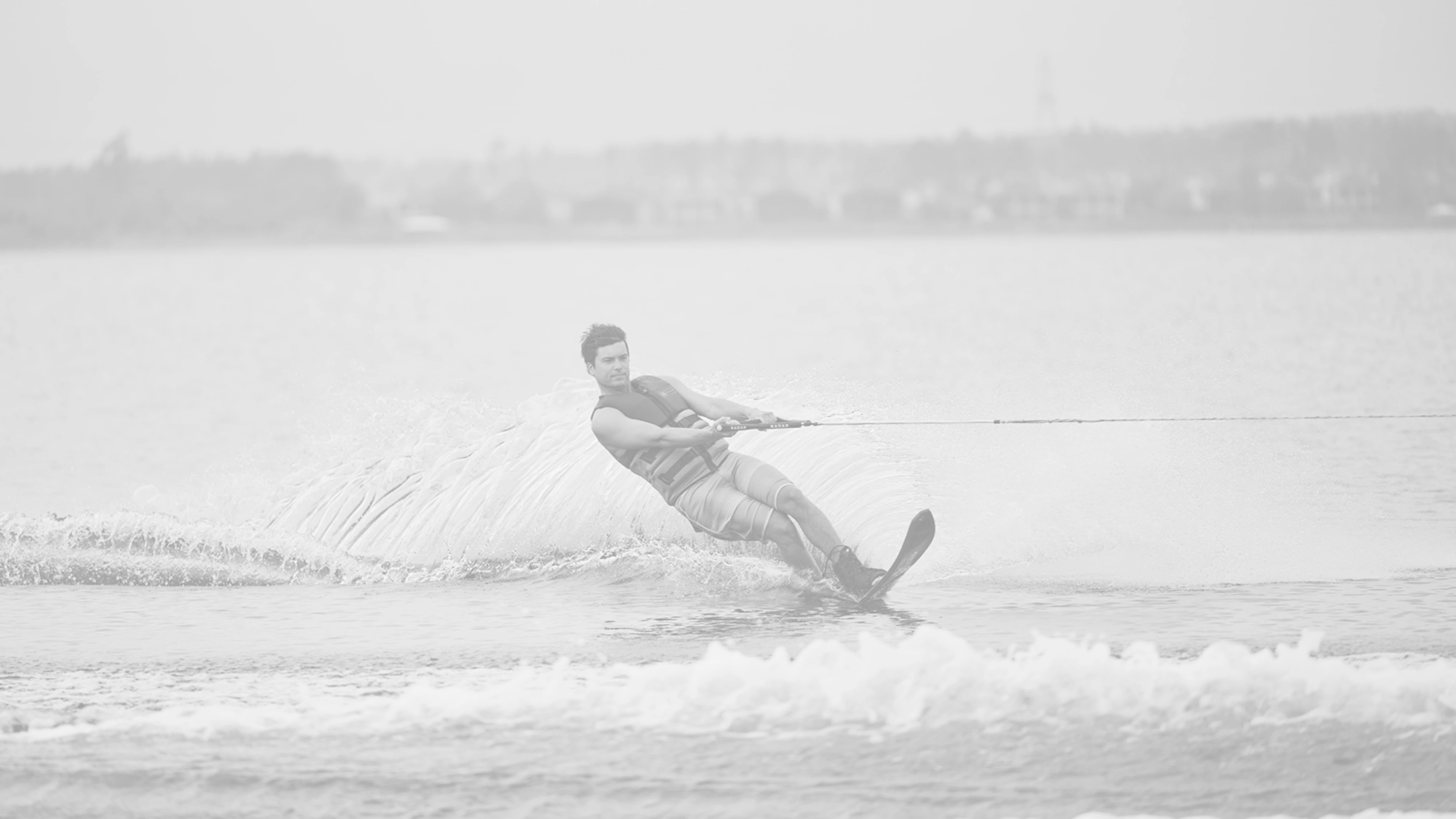 BG IMAGE OPEN WATER COLLECTION